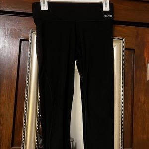 PINK cropped leggings